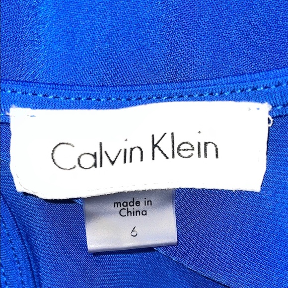 Calvin Klein - Picture 8 of 11